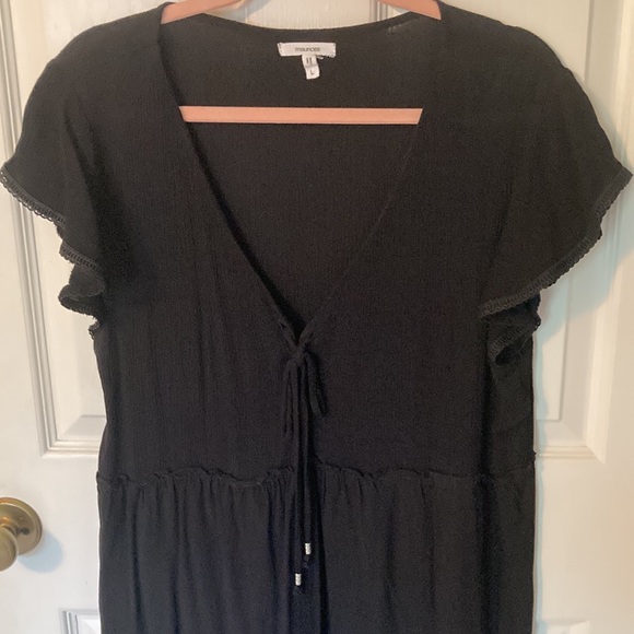 Maurices Black V Neck Dress With Tie Front Detail and Flutter Sleeve - Picture 2 of 3
